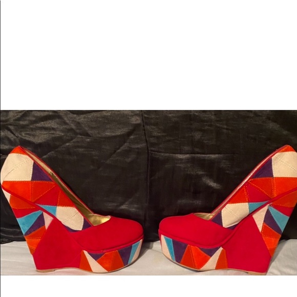 WOMENS SIZE 9 SHIEKH COLORFUL WEDGES - Picture 2 of 6